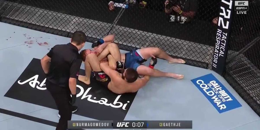 Triangle Choke, Jurus Awal dan Akhir Khabib Nurmagomedov di MMA