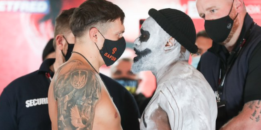 Dereck Chisora Intimidasi Oleksandr Usyk dengan Tampil Bak Joker