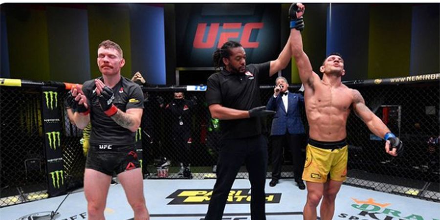 Rekap Hasil UFC Vegas 14 - Comeback Manis Sang Mantan Juara Kelas Ringan