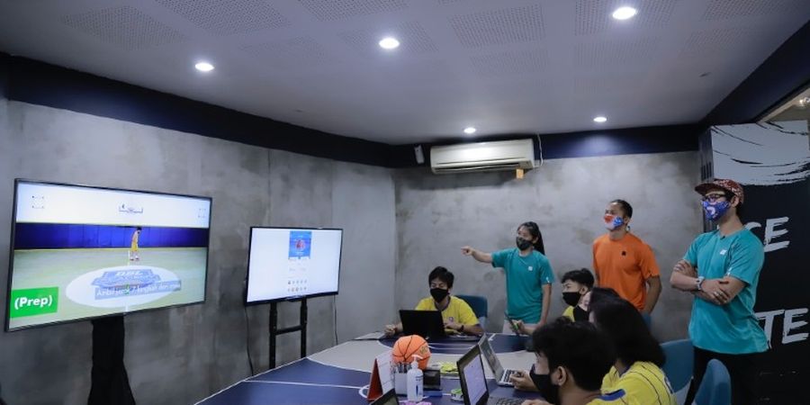 Mantan Pebasket Nasional Jadi Juri Babak 'Playof'f Kompetisi Basket Virtual