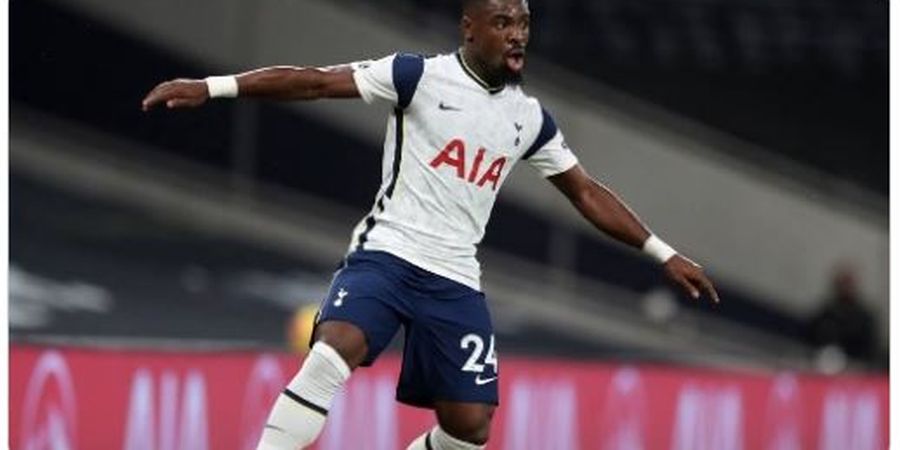 Aurier Tinggalkan Stadion Setelah Bertengkar Sengit dengan Mourinho