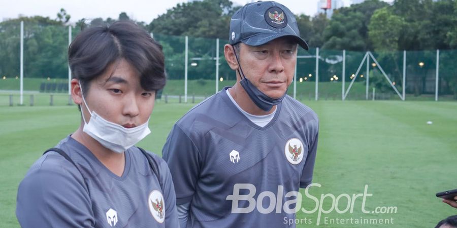 Ketum PSSI Ungkap Teka-teki Hilangnya Penerjemah Shin Tae-yong di Rapat Bersama Menpora