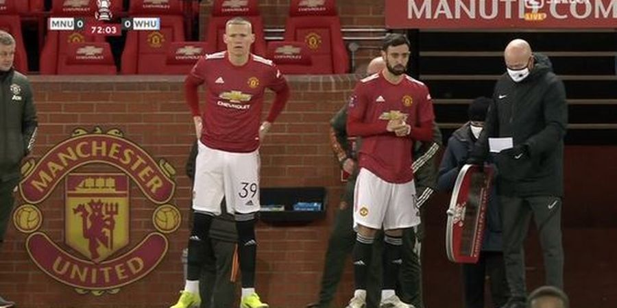 Bruno Fernandes Tendang Pantat dan Tegur McTominay karena Gagalkan Golnya untuk Man United