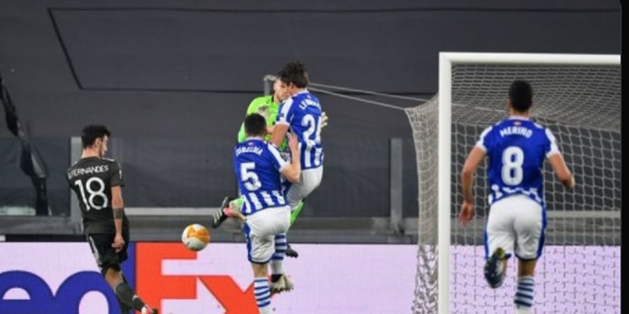 Hasil Babak I Real Sociedad Vs Man United -  Bek dan Kiper La Real Tabrakan Konyol, Bruno Fernandes Cetak Gol Mudah