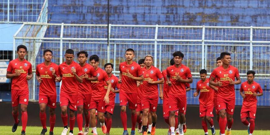 Arema FC Gelar Latihan Perdana Tanpa Pelatih Kepala