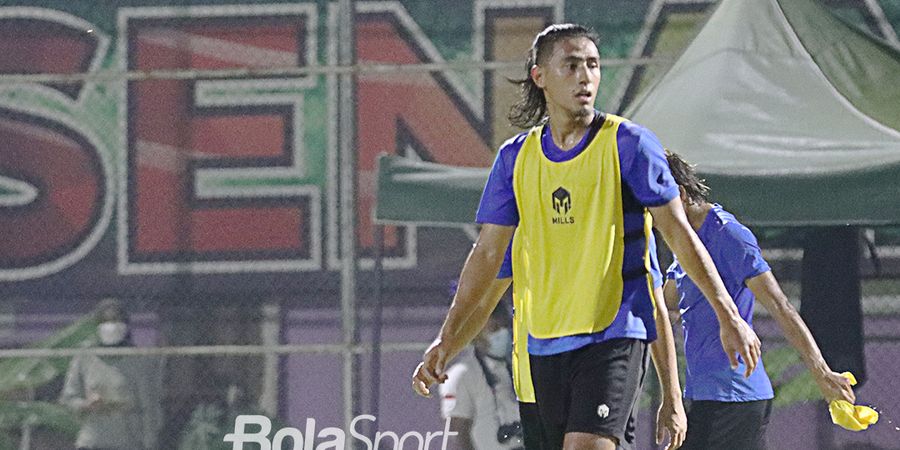 Lini Depan Arema FC Dinilai Tumpul, Hanif Sjahbandi Beri Jawaban Kece