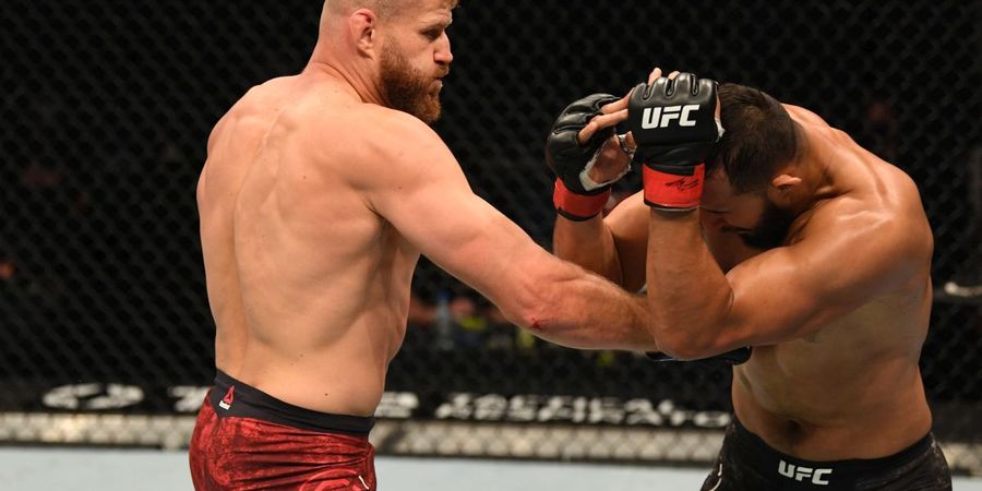 UFC 259 - Jan Blachowicz Sadar Potensi Dibuat KO Israel Adesanya