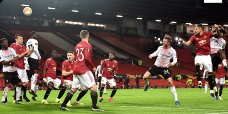 Man United Kebobolan di Menit Akhir, Solskjaer Kritik Dean Henderson