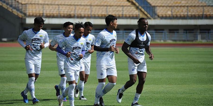 Berkutat dengan Latihan Mandiri, Skuad Persib Bandung Diminta Tetap Jaga Motivasi