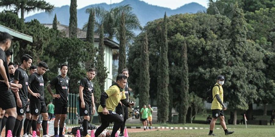 Gelar Latihan Perdana, Pelatih PS Sleman Bangun Komunikasi  