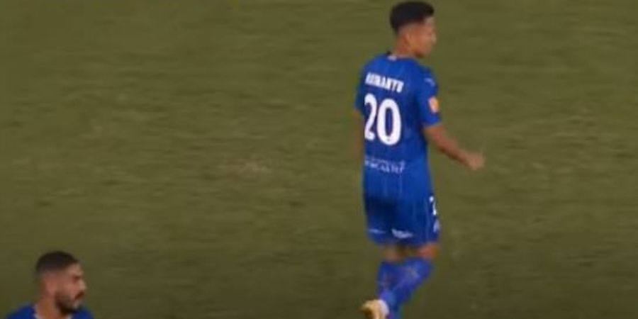 Syahrian Abimanyu Debut untuk Newcastle Jets, Sulut Emosi Gelandang Gaek Italia dan Ciptakan 1 Peluang