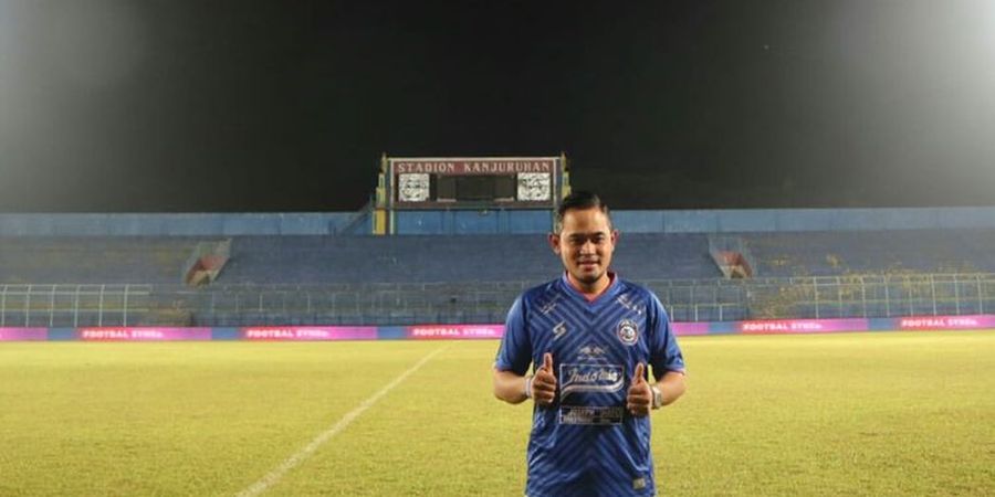 Lihat 5 Target Gilang Widya Pramana Bersama Arema FC         