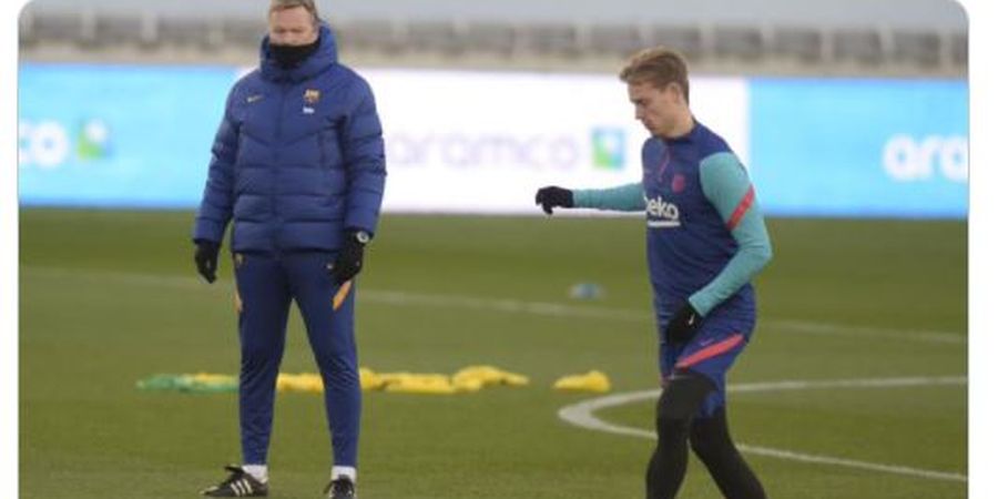 Frenkie de Jong Bicara soal Tekanan yang Diberikan Pelatih Barcelona