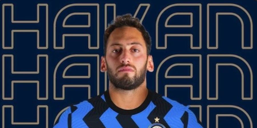 Hakan Calhanoglu Tes Medis - Awas, AC Milan Sering Kirim Ampas ke Inter Milan