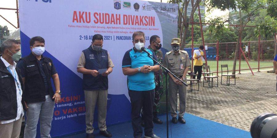 Gede Widiade Gelar Vaksin Gratis di PSF dan Dapat Beras Sekarung