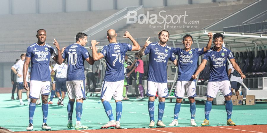 Kalahkan Persela, Persib Ambil Alih Posisi Puncak Klasemen Liga 1 2021