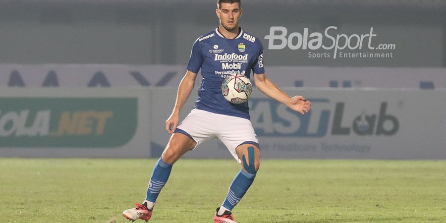 Demi Persib, Nick Kuipers Tak Masalah Dipasangkan dengan Siapapun