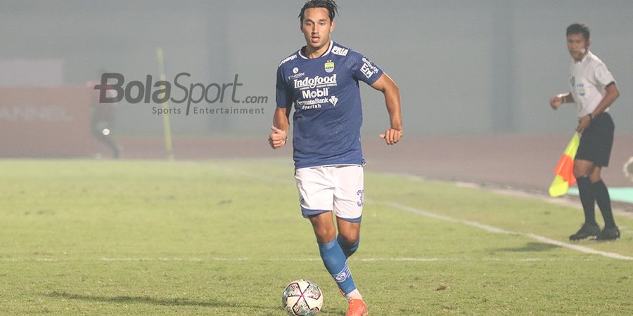 Hasil Liga 1 - Gol Ezra Walian Bawa Persib Bandung Comeback atas Persis Solo dan Tembus Peringkat Lima Besar