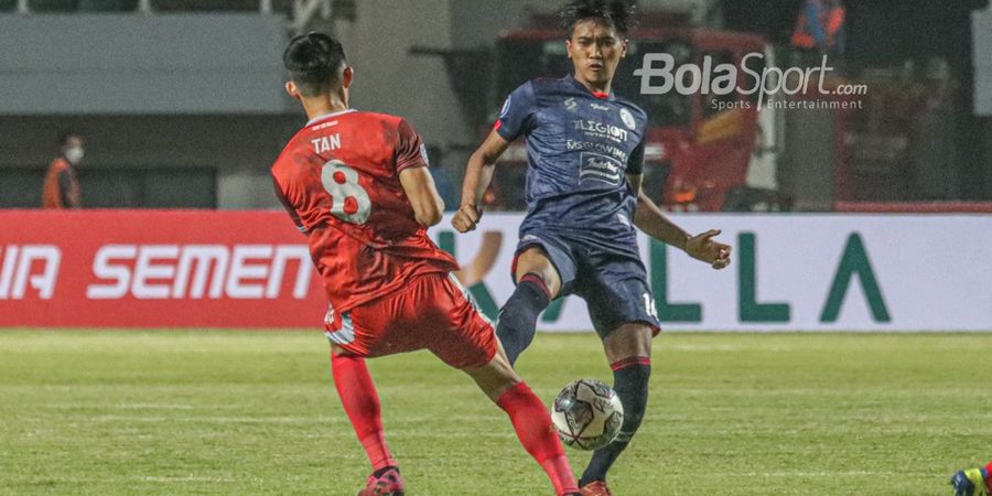 4 Pemain Arema FC Ketinggalan Pesawat saat Bertolak ke Markas PSM Makassar   