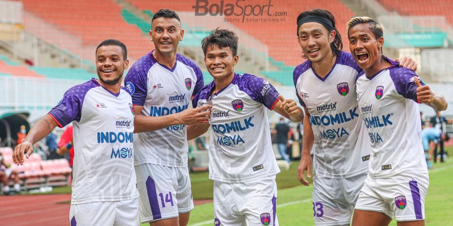 Berkah Lapangan Lembek, Persita Tangerang Menang Dramatis dari Persela