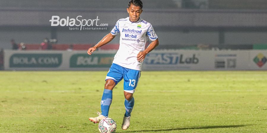 Tendangan Keras Febri Hariyadi Bawa Persib Menang atas PSIS Semarang