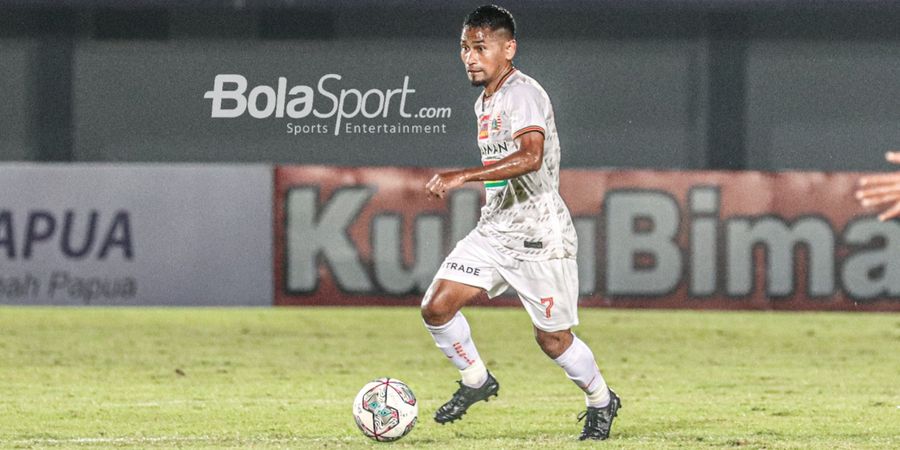 Bukan Dijual, Ramdani Lestaluhu Dipinjamkan Persija ke PSS Sleman dan Dijamin Kembali