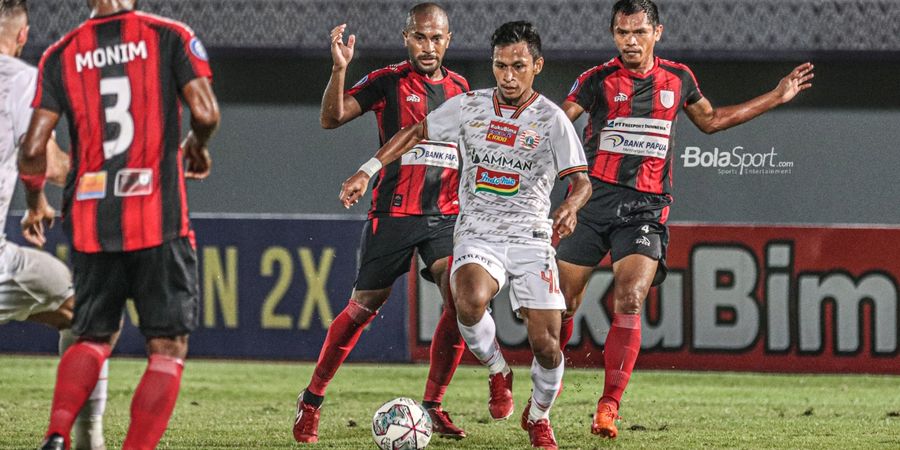 FOTO : Osvaldo Haay dan Ceritanya Melawan Persipura Jayapura