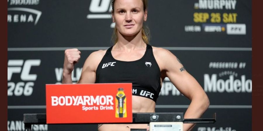 Hasil UFC 275 - Lewat Split Decision, Valentina Shevchenko Amankan Gelar 7 Kali Beruntun