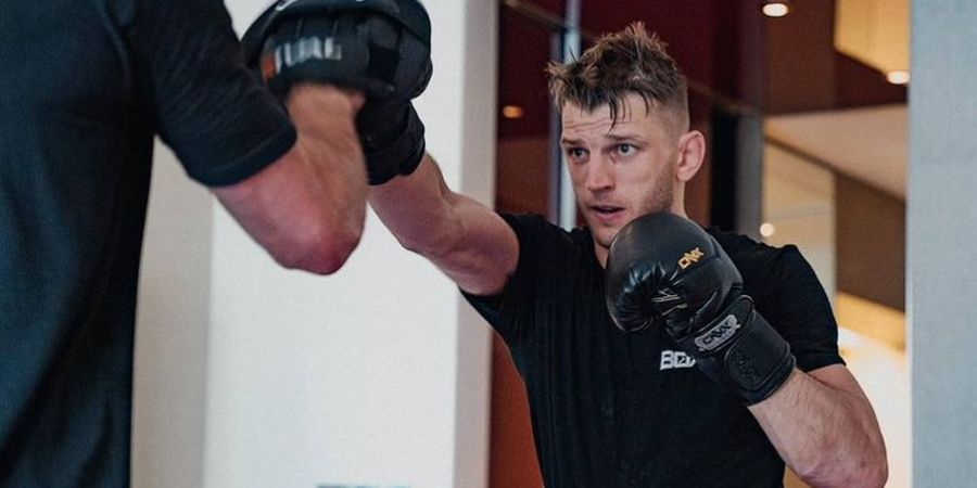 Pernah Bantu Rekannya Berjaya di Indonesia, Petarung Ini Mau Bentrok Musuh Terkutuk Khabib