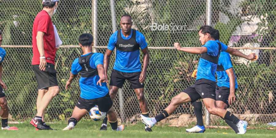 Penilaian Victor Igbonefo terhadap Komposisi Pemain di Skuad Timnas Indonesia