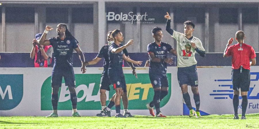 Hasil Liga 1 2021 - Arema FC Menang Besar atas Persela Lamongan