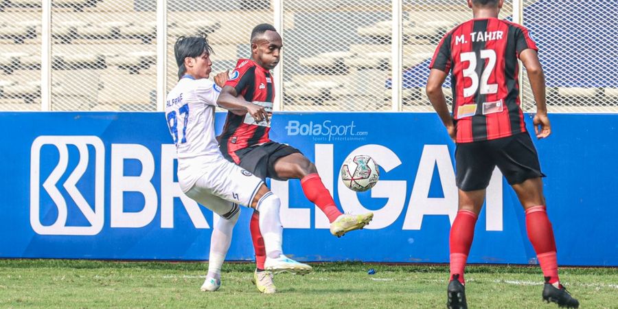 Jacksen F Thiago Yakin Persipura Jayapura Beranjak dari Dasar Klasemen Liga 1