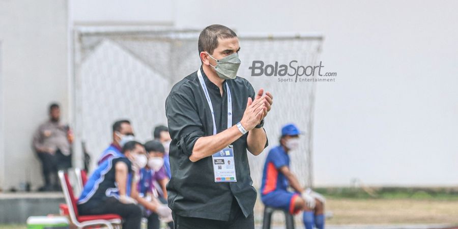 Punya Peluang Geser Persib Bandung, Ini Kata Pelatih Arema FC