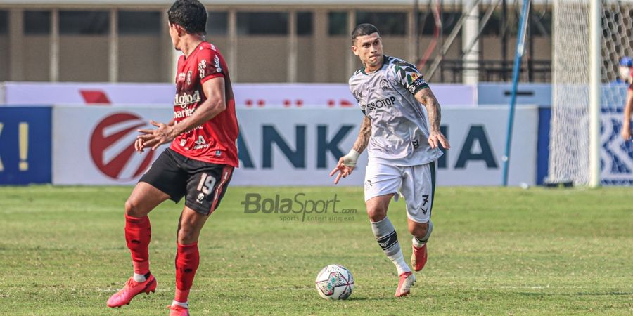 Persikabo Vs Persela - Ciro Alves Hattrick, Iwan Setiawan Termenung karena Kalah Lagi