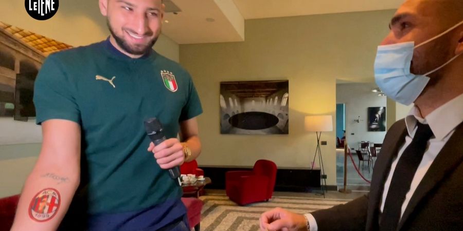 Donnarumma Dihujat Milanisti, Acara TV Italia Buat Lelucon dan Singgung Logo AC Milan