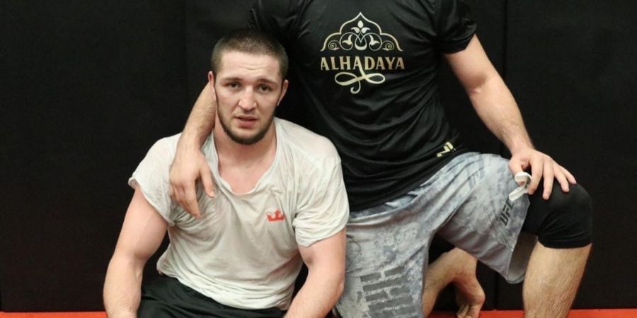 Ikuti Jejak Sang Guru, Murid Khabib Nurmagomedov Incar Gelar Kelas Ringan ONE Championship