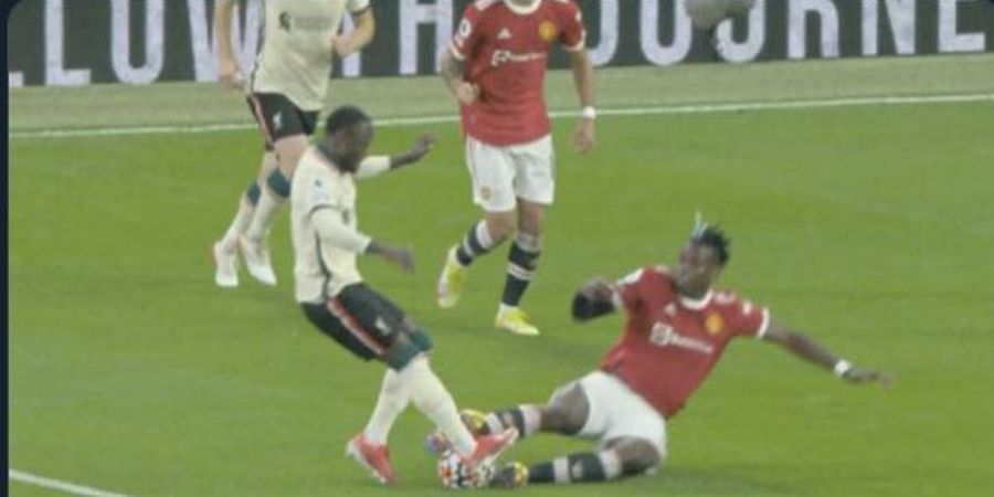 Man United Tak akan Rugi jika Tak Mainkan Pogba yang Cuma Bikin Kacau