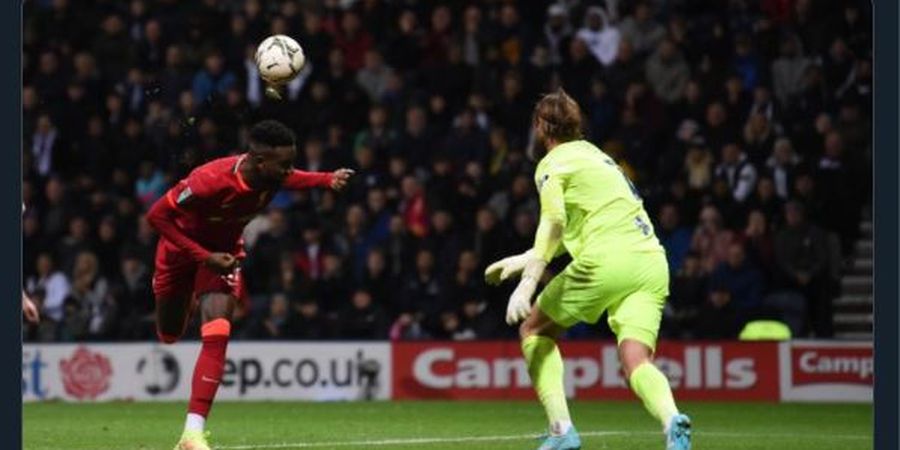 Divock Origi Cetak Gol Tendangan Kalajengking ala Ibrahimovic, Reaksi Klopp: Lumayan!