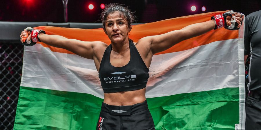 Colek India, Conor McGregor Dukung Ritu Phogat Menangi Grand Prix ONE Championship