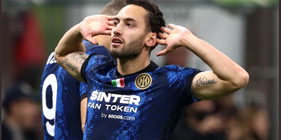 Bikin Milanisti Panas dengan Selebrasi Kontroversial, Hakan Calhanoglu Disebut Tidak Sopan