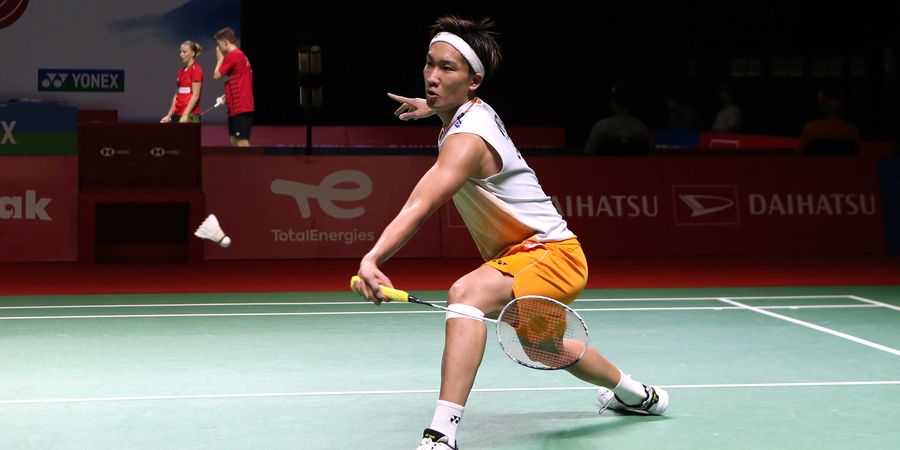 Malaysia Open 2022 - Tanpa Keringat, Kento Momota Akhiri 2 Bulan Nelangsa pada Babak Pertama