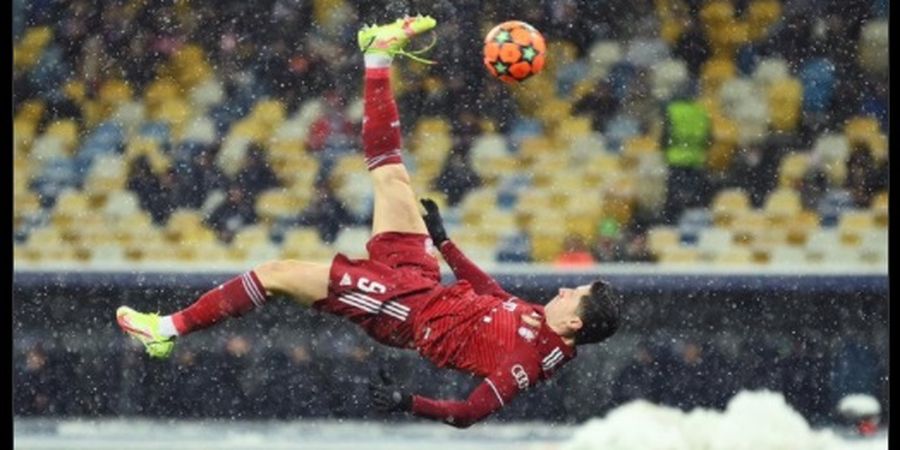 Hasil Lengkap Liga Champions - Gol Akrobatik Lewandowski Buat Muenchen Sempurna, Barcelona Buang Kans Lolos