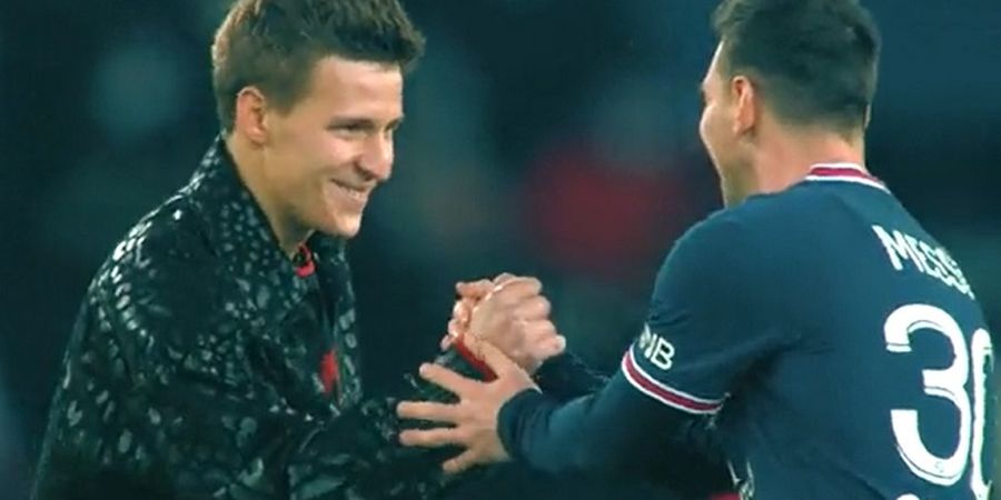 Beri Umpan ke Lionel Messi, Jawara MotoGP 2021: Saya Penggemar Sepak Bola