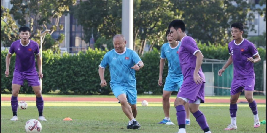 Piala AFF 2020 - Punya Rekor Pertemuan yang Panjang, Bek Vietnam Tidak Remehkan  Timnas Indonesia