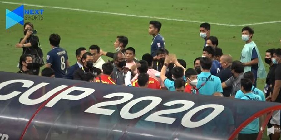 Piala AFF 2020 - Park Hang-seo Akui Susah Tidur usai Keputusan Kontroversial Wasit pada Laga Vietnam vs Thailand