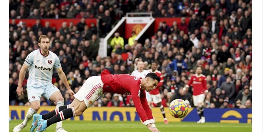 Hasil Liga Inggris - Penalti Cristiano Ronaldo Ditolak, Gol Telat Bawa Man United ke Empat Besar