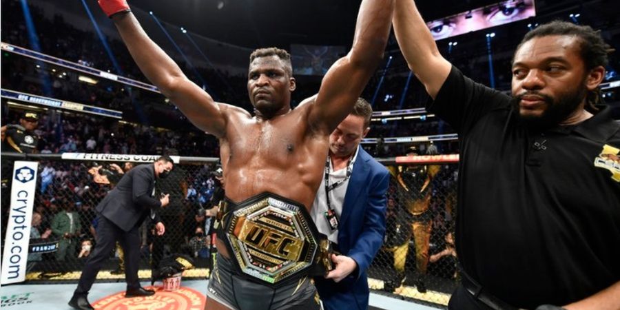 Francis Ngannou Diminta Korbannya yang Paling Mengenaskan Tetap Tinggal di UFC