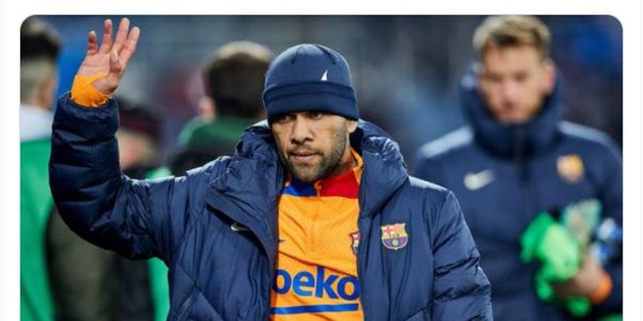 Dani Alves Ingin Bocah Nakal Barcelona Tetap Diberi Kesempatan Bermain