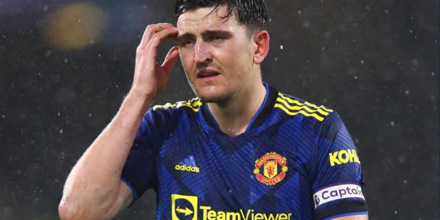 Aksi Bertahan Tanpa Lihat dari Harry Maguire Jadi Bahan Ejekan Fans Man United