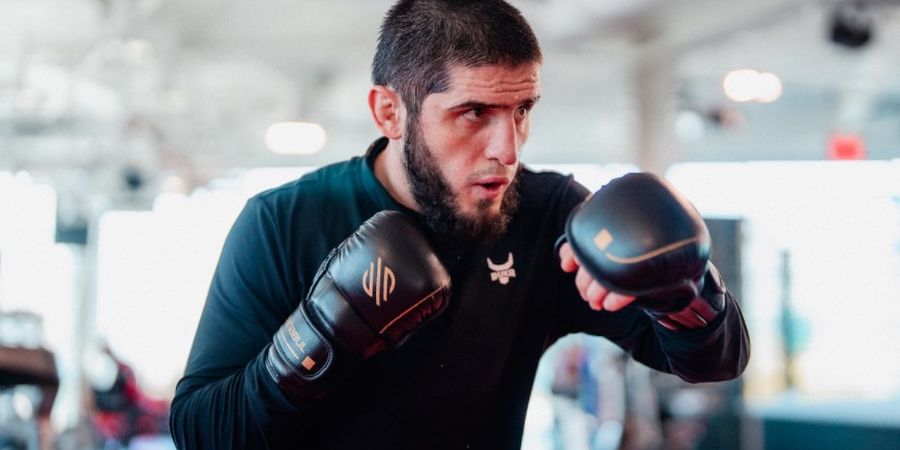 UFC Vegas 49 - Islam Makhachev Yakin Bisa Habisi Raja Kelas Ringan